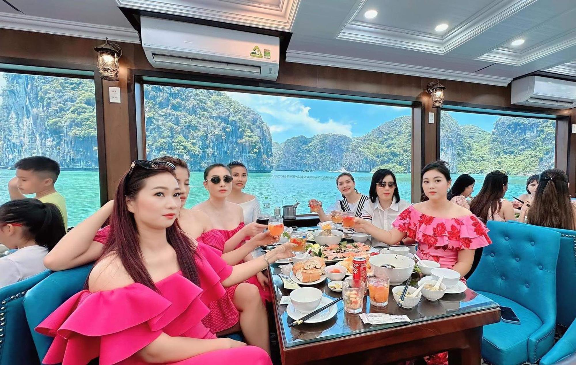Cat Ba Victory Hostel Dong Khe Sau Luaran gambar